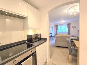 Photo 17- click for photo gallery